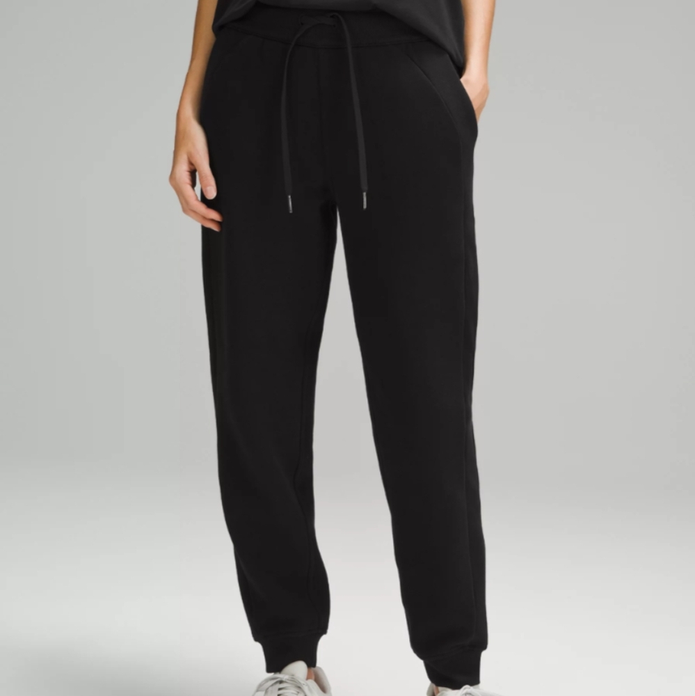 Lululemon Scuba High Rise Sweatpant Jogger
